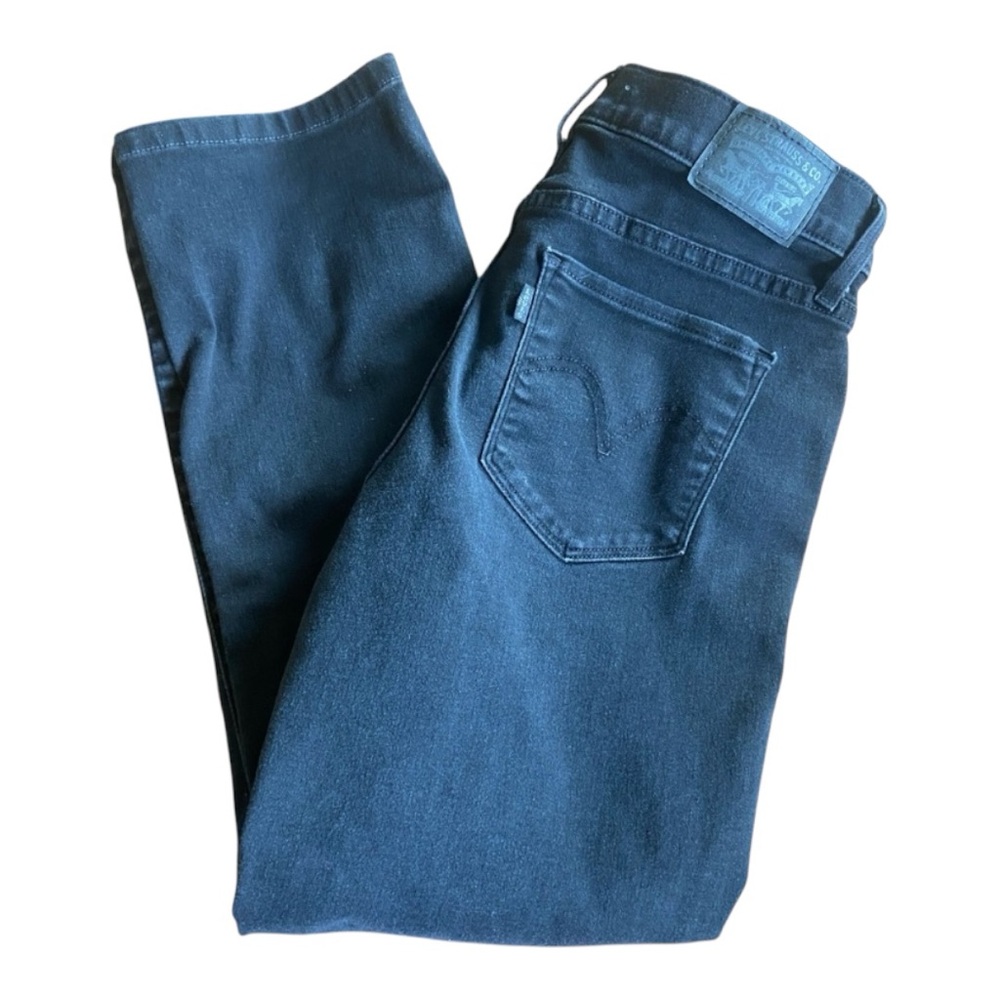 Levi’s Women’s Classic Straight Black Jeans - Size 4 | Straight Leg, Classic